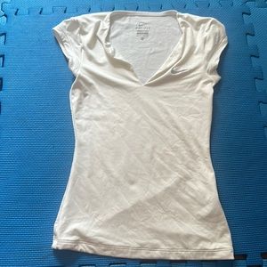 White Nike Women’s T-Shirt Dri Fit Tennis Golf Sport